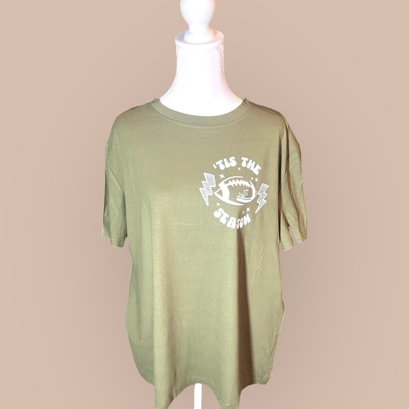 Women's Plus Size T-Shirt with Unique Double-Sided Print tis the football season - Picture 1 of 7